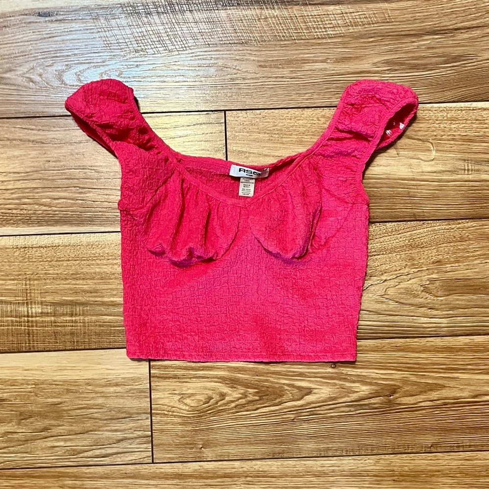 RSQ Vibrant Pink Textured Crop Top